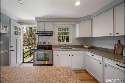 50 Jefferson Circle, Clinton, CT 06413 - Photo 4