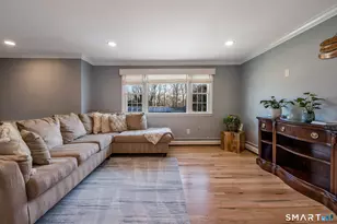 50 Jefferson Cir, Clinton, CT 06413 - Photo 8