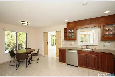 151 Colony Street, Hamden, CT 06518 - Photo 8