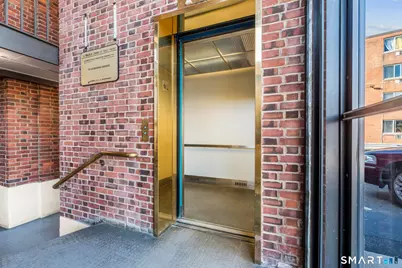 385 Main Street, West Haven, CT 06516 - Photo 8