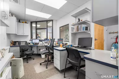 385 Main Street, West Haven, CT 06516 - Photo 38