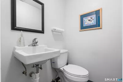 385 Main Street, West Haven, CT 06516 - Photo 34