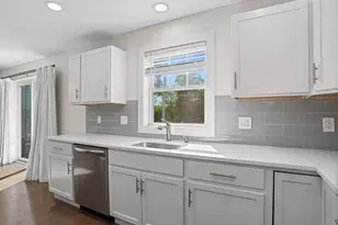 118 Berwick Ave, Fairfield, CT 06825 - Photo 12