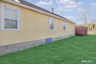 75 Fleet St, Bridgeport, CT 06606 - Photo 16