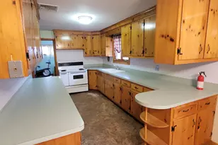 30 Broad Brook Rd, East Windsor, CT 06016 - Photo 8