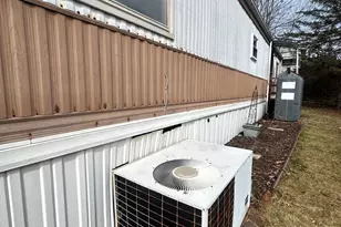 325 Kelly Rd, Vernon, CT 06066 - Photo 30