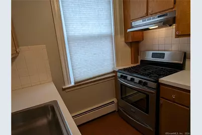 341 Alden Avenue #APT 4, New Haven, CT 06515 - Photo 4