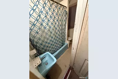 19 Wakefield Court, New Britain, CT 06053 - Photo 10