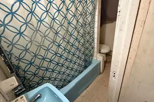 19 Wakefield Ct, New Britain, CT 06053 - Photo 10