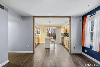 510 Flanders Road, Groton, CT 06355 - Photo 8