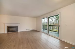 20 Harbour Village, Branford, CT 06405 - Photo 2