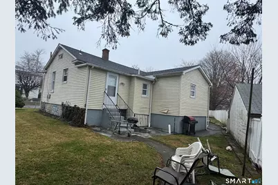 153 Marigold Avenue, Bridgeport, CT 06606 - Photo 4