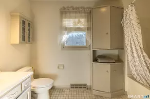 10 Juniper Cir, Monroe, CT 06468 - Photo 16