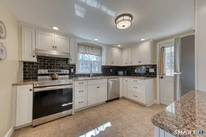 612 Broad Way, Coventry, CT 06238 - Photo 6