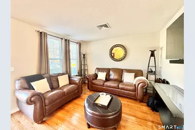 46 Young Dixon Way #46, Stamford, CT 06902 - Photo 4