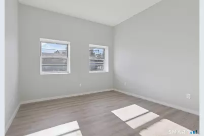 215-219 Bank Street #5, New London, CT 06320 - Photo 16