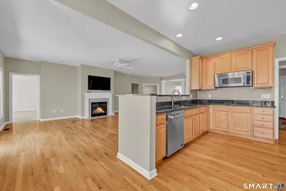 523 Putting Green Lane #523, Oxford, CT 06478 - Photo 12