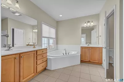 523 Putting Green Lane #523, Oxford, CT 06478 - Photo 20