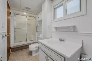 22 Sandy Hollow Dr, Waterford, CT 06385 - Photo 26