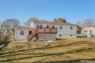 22 Sandy Hollow Dr, Waterford, CT 06385 - Photo 32