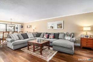 22 Heritage Circle, Southbury, CT 06488 - Photo 4