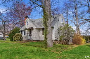 72 Lawndale Ave, Bristol, CT 06010 - Photo 2