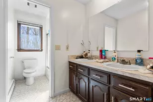 30 Cove Rd, Bristol, CT 06010 - Photo 16