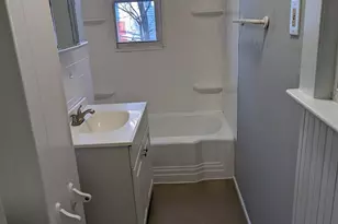 105 Rhodes St, New Britain, CT 06051 - Photo 16