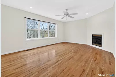 86 Corey Lane, East Lyme, CT 06357 - Photo 4