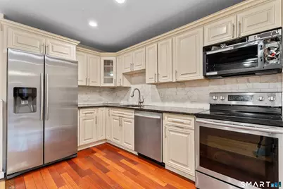 79 Balance Rock Road #APT 8, Seymour, CT 06483 - Photo 4