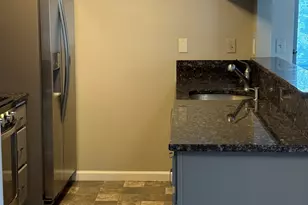 25 Little Oak Ln, Rocky Hill, CT 06067 - Photo 8