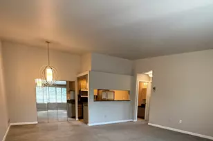 25 Little Oak Ln, Rocky Hill, CT 06067 - Photo 2