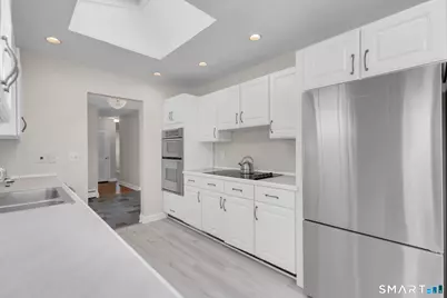 19 Cricklewood Lane, Norwalk, CT 06851 - Photo 18