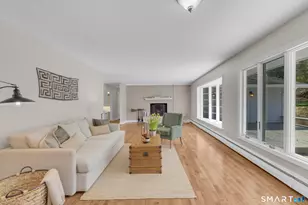 19 Cricklewood Ln, Norwalk, CT 06851 - Photo 8