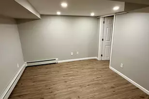 205 Shaw St, New London, CT 06320 - Photo 4