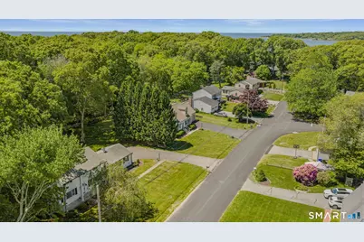 87 Colony Road, Groton, CT 06340 - Photo 4