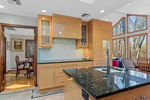 208 Cascade Rd, Stamford, CT 06903 - Photo 6