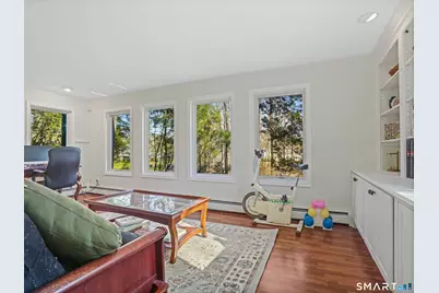 208 Cascade Road, Stamford, CT 06903 - Photo 12