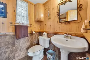 431 W Wakefield Blvd, Winchester, CT 06098 - Photo 36