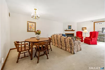 18 Tabshey Court #18, Wethersfield, CT 06109 - Photo 8