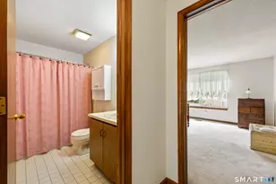 18 Tabshey Ct, Wethersfield, CT 06109 - Photo 22