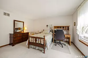 18 Tabshey Ct, Wethersfield, CT 06109 - Photo 16