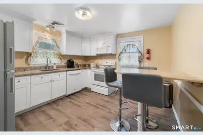 162 Pine Hill Road, Thomaston, CT 06787 - Photo 4