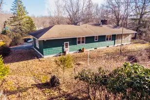 169 Moosup Pond Rd, Plainfield, CT 06239 - Photo 8