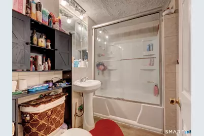 103 Otis Street, Hartford, CT 06114 - Photo 12