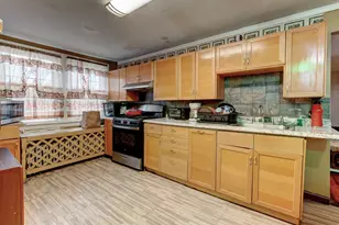 103 Otis St, Hartford, CT 06114 - Photo 22