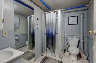 103 Otis St, Hartford, CT 06114 - Photo 14