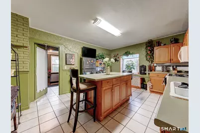 103 Otis Street, Hartford, CT 06114 - Photo 6