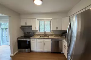 7 Homestead Ln, Brookfield, CT 06804 - Photo 8