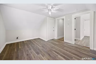 744 Park Street, Bridgeport, CT 06608 - Photo 16